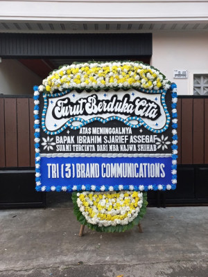 Papan Bunga Duka di Seram Utara